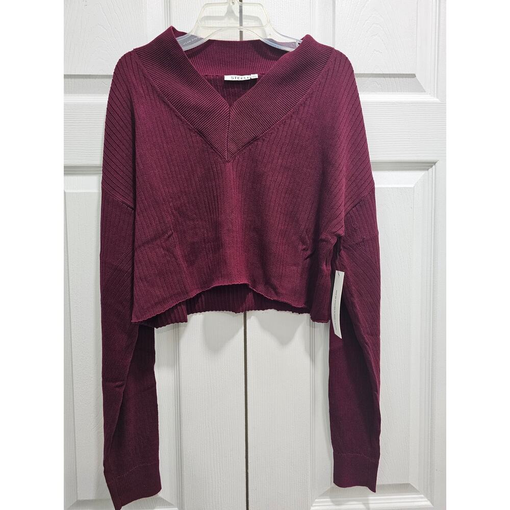 Steele Cropped Sweater Size Medium New Burgundy